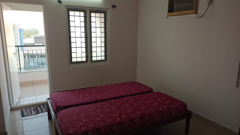 1500 Sq Ft 3BHK Semi-Furnished Flat for Sale in Ballalbag | West Facing