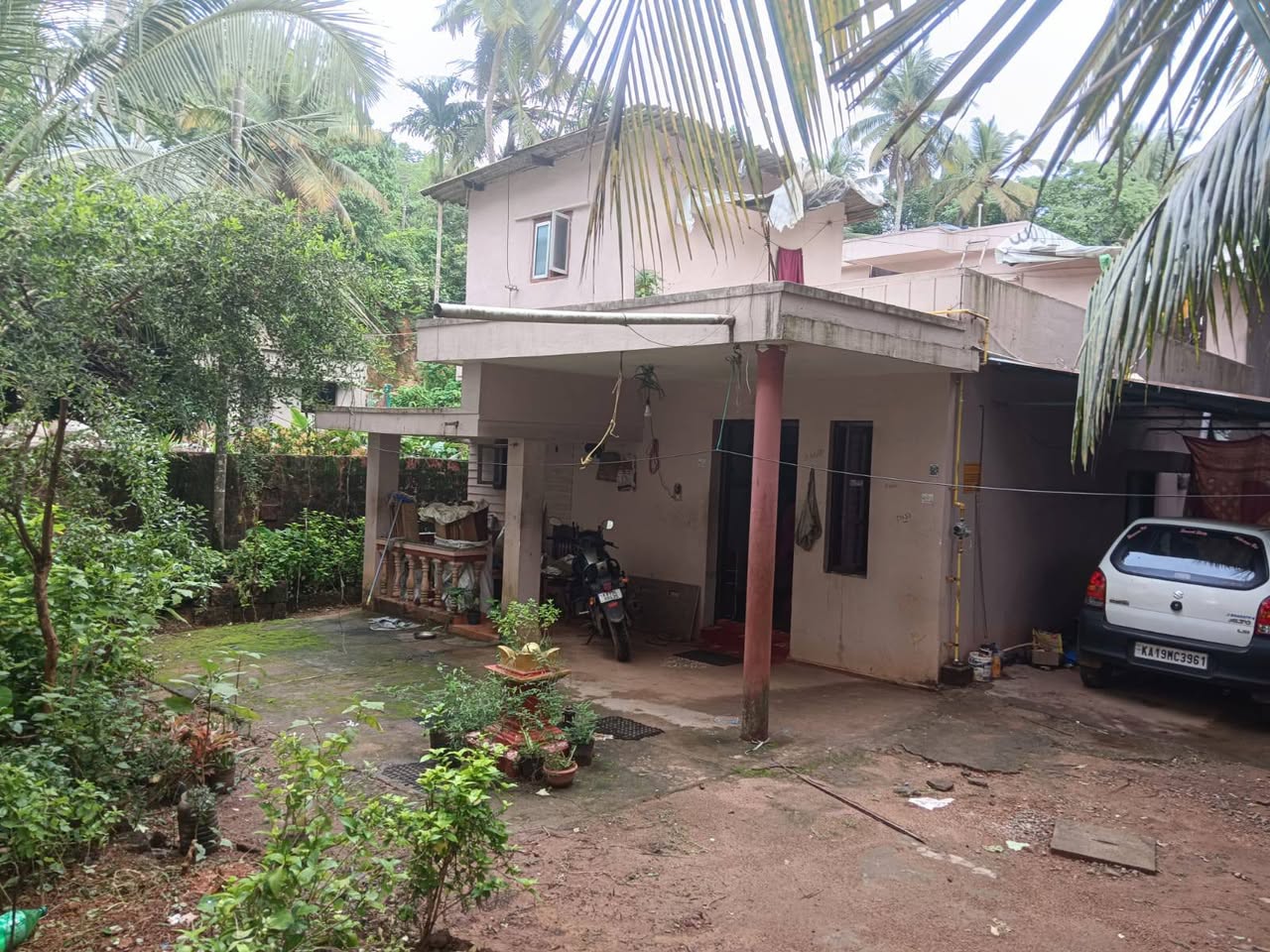 3 BHK Independent House for Sale Near Kulshekar, Mangalore | 15 Cents Land | ₹98 Lakhs